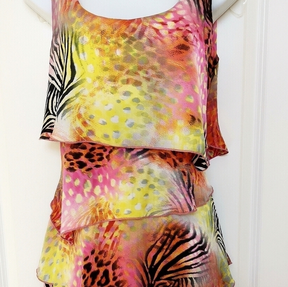 NWT Party tiered Silky dress in pink, yellow leopard print - Picture 5 of 10